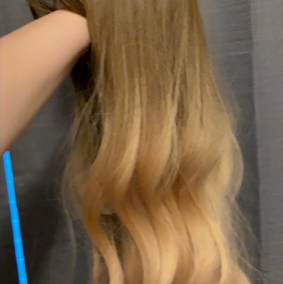 The Strawberry Swirl Wig NEW - Picture 5 of 7